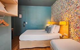 Hotel Du Centre, Un Hotel Ammi
